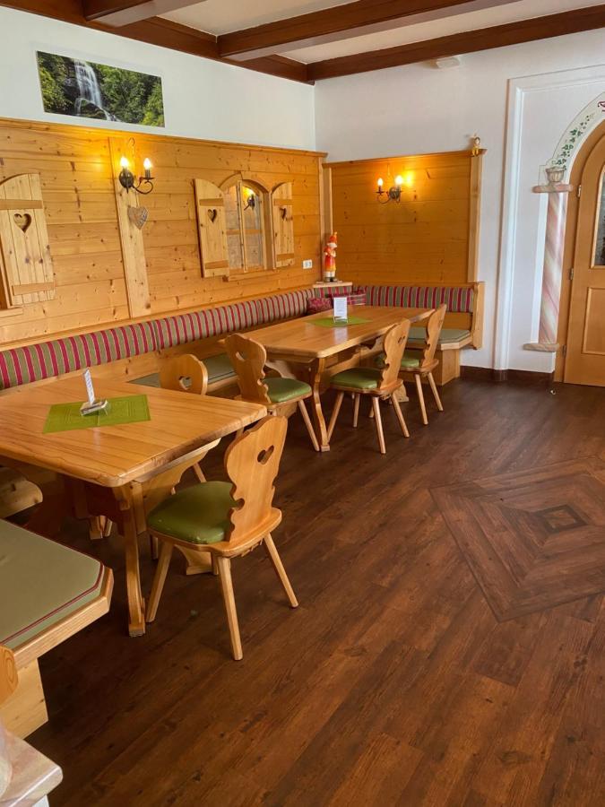 Cafe' Hermann Hotel 3*